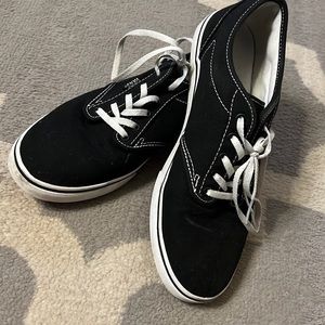 V A N S • Authentic Shoe